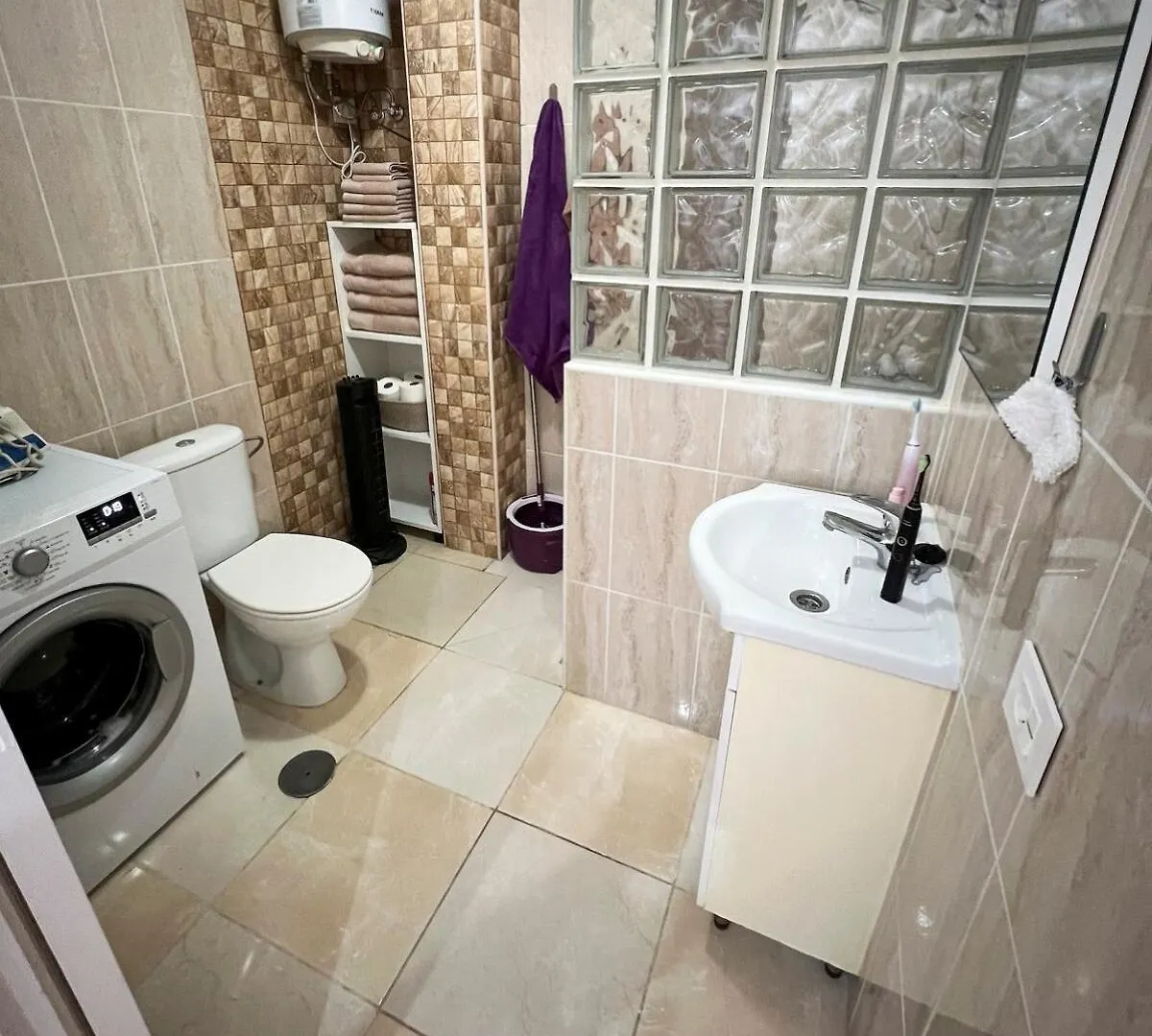 Oasis San Eugenio By Altamar Homes Адехе Испания