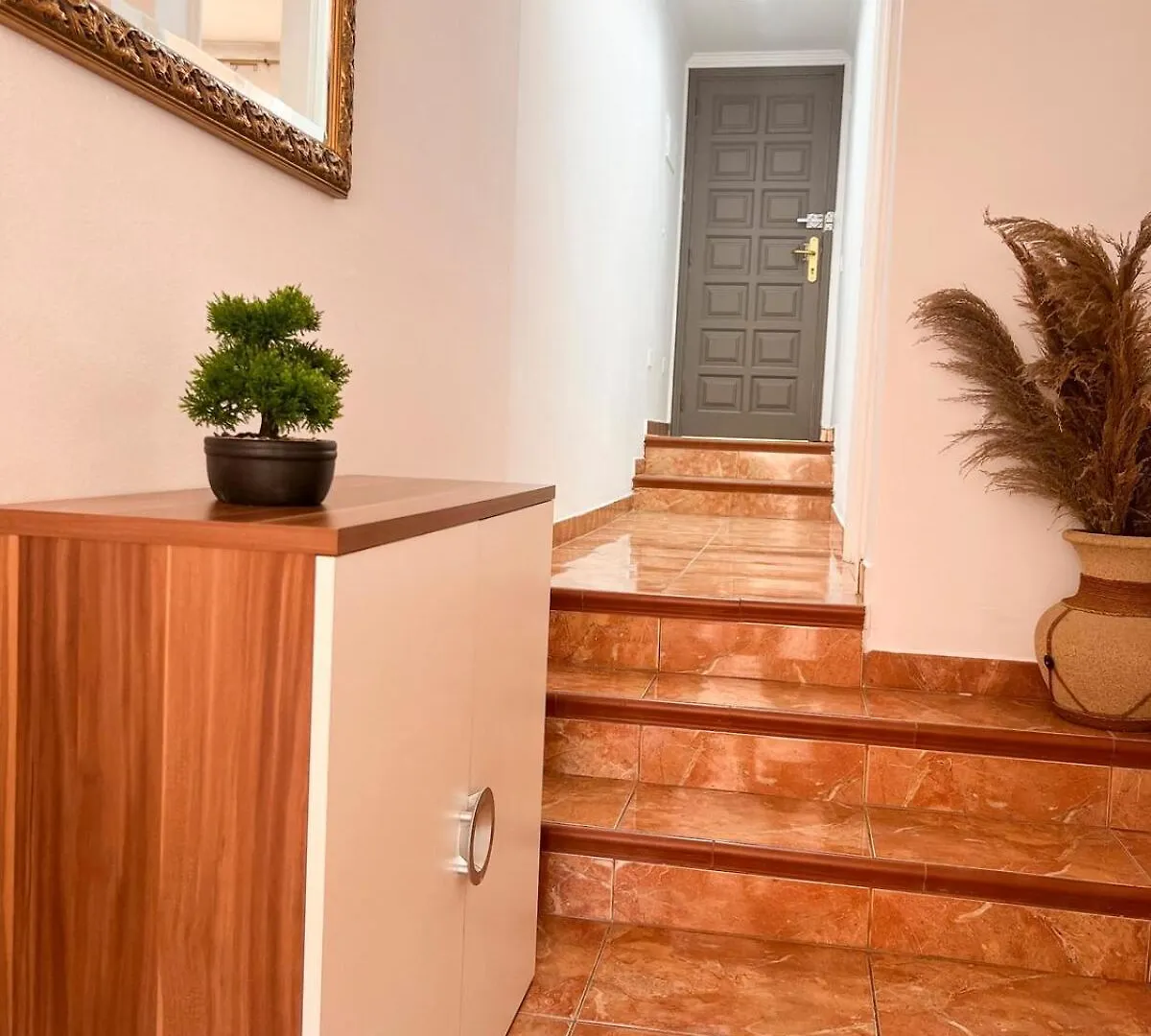 Oasis San Eugenio By Altamar Homes Адехе Испания