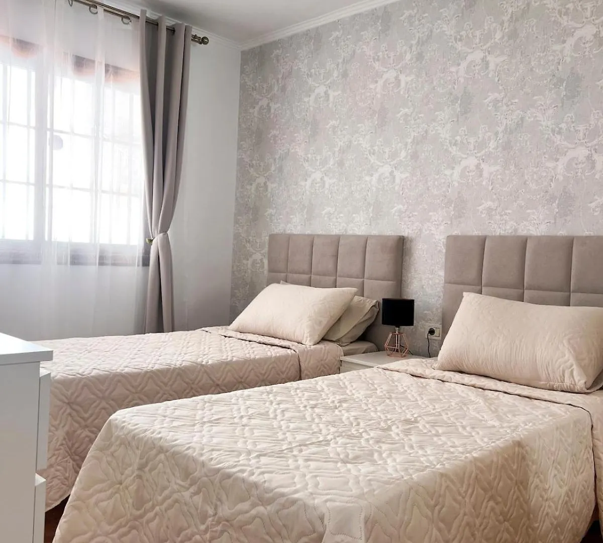 Oasis San Eugenio By Altamar Homes Costa Adeje  0*, Costa Adeje (Tenerife)